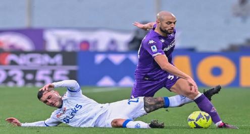 تقارير: فيورنتينا يمنح أمرابط مهلة لحسم مستقبله